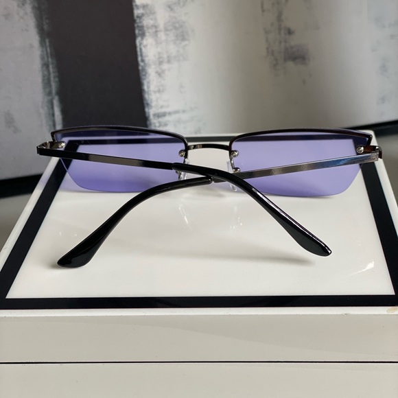 Rimless/Frameless PURPLE 90s/2000s Tintied Sunglasses - Picture 2 of 2